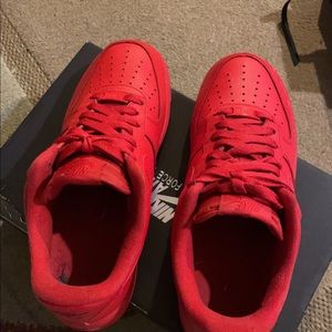 Nike Airforce 1s Sz 8 Red